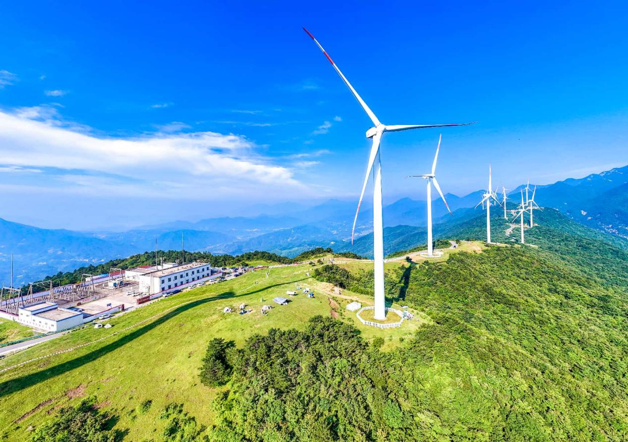 China targets clean, low-carbonenergy system by 2030