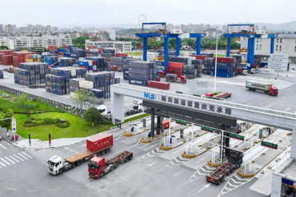 China-Europe freight trains make 110,000 trips, marking new milestone