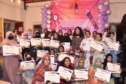 Aurattech Hosts Graduation Ceremony for 70 Students, Paving the Way for Digital Excellence