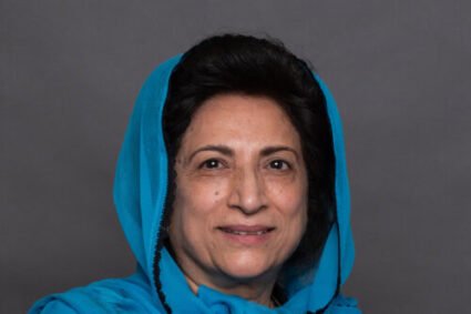 Dr Shabina