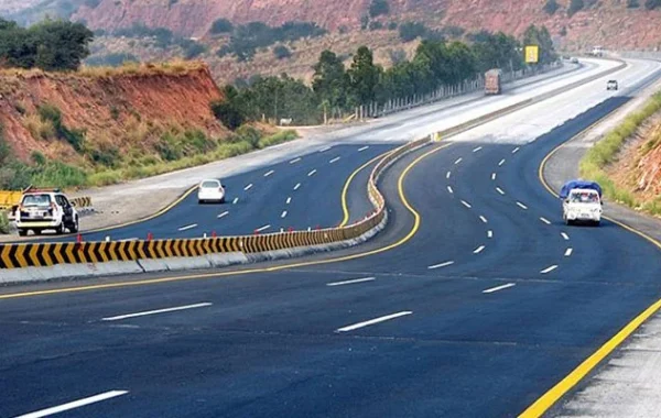 Balochistan accelerates highway development with Rs644bn projects